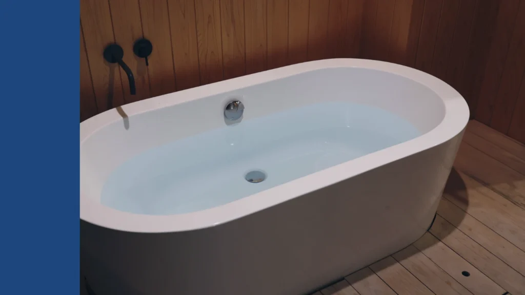How Much Does Bathtub Refinishing Cost In 2026?